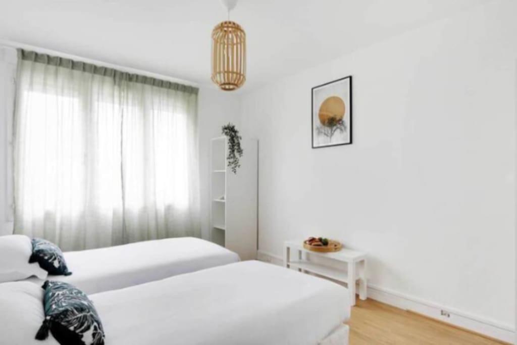Superbe Appartement Lumineux Et Calme サン・トゥアン エクステリア 写真